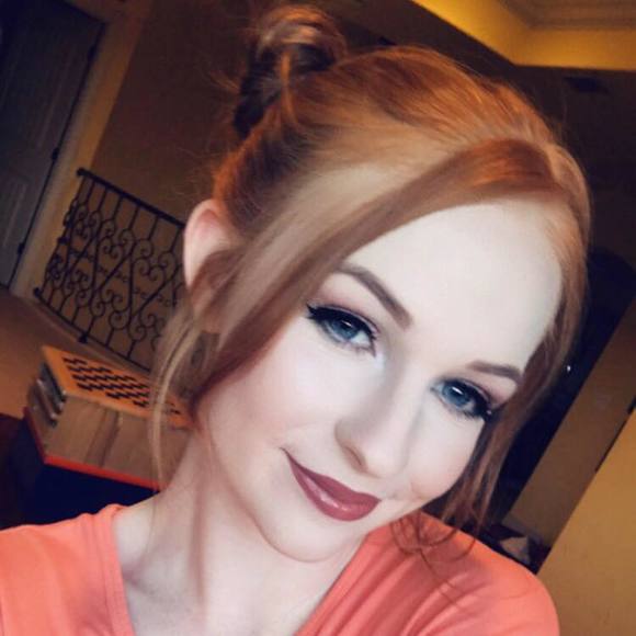 Meet your Posher, Paris - Picture 1 of 1